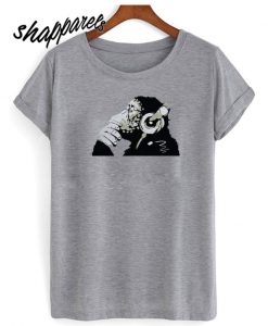 Banksy Monkey Met Glitter Hoofdtelefoon T shirt