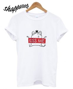 Kiss Me Frog T shirt