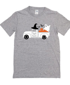 Halloween truck - Trick or treat truck T Shirt SN